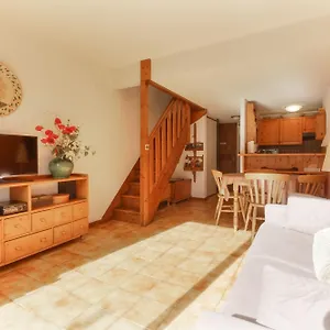 https://les-terrasses-de-planpraz.hotels-rhonealpes.com